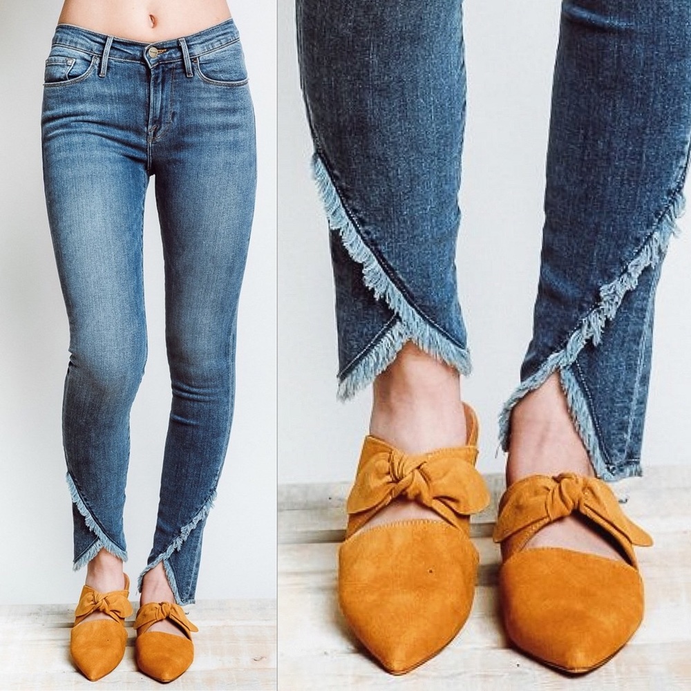 Frame Denim Cristallo Jeans Asymmetrical Hem - Picture 1 of 3
